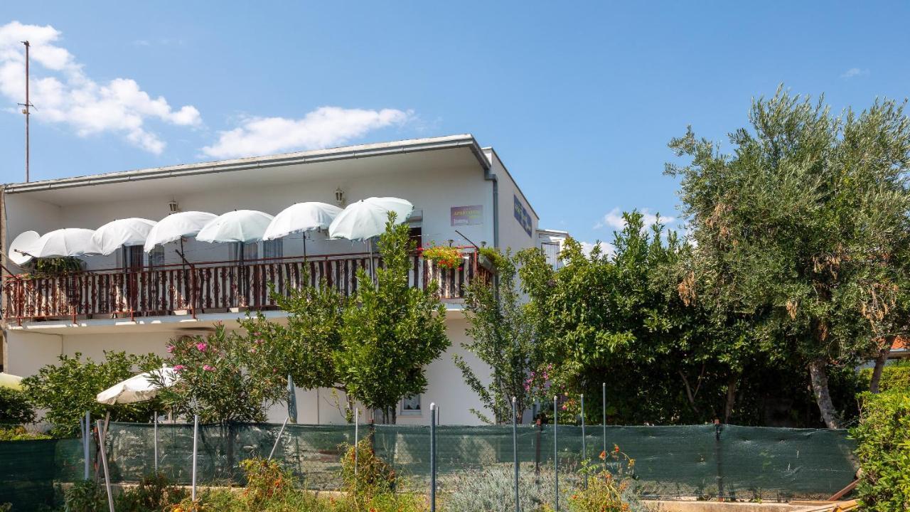 Apartments Near Beach Babic Split Buitenkant foto