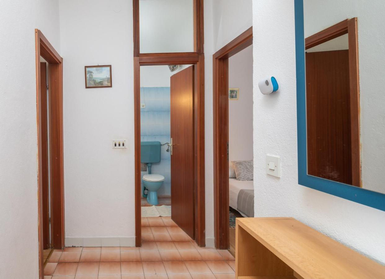 Apartments Near Beach Babic Split Buitenkant foto